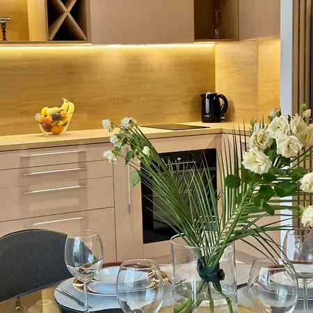 Lägenhet & Stylish For 4 Guests *