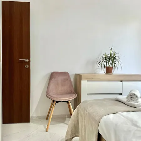 & Stylish For 4 Guests Apartamento
