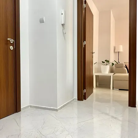 & Stylish For 4 Guests Plovdiv