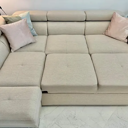 & Stylish For 4 Guests * Plovdiv